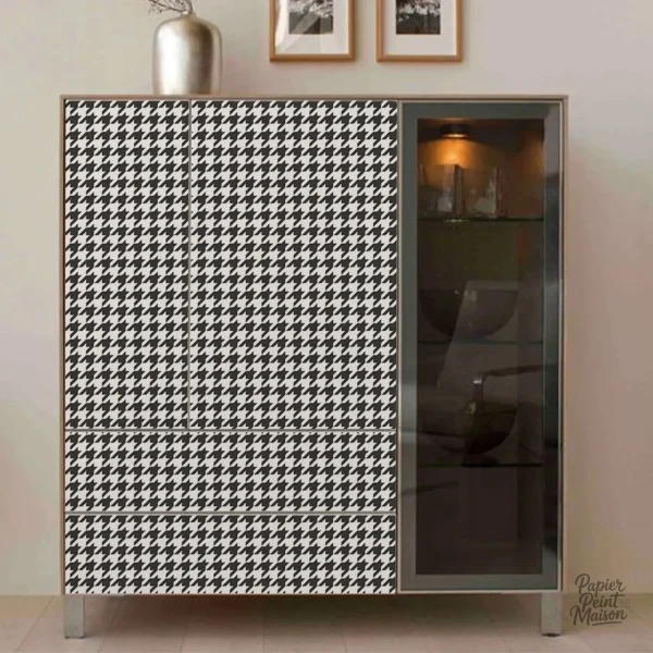 Papier peint adhésif, design panoramique pour embellir les murs