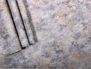 Variations de papiers peints pour un aménagement de bureau inspirant