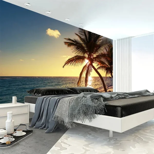 Papier peint tropical avec motifs de palmiers sous un ciel vibrant