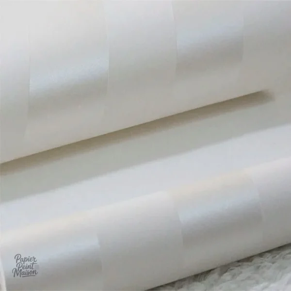 Papier peint argent pour un style moderne