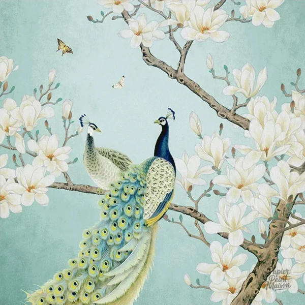 Ambiance naturelle avec papier peint oiseaux et fleurs
