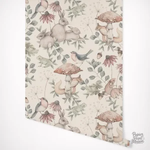 Décor floral tendre pour l'espace de votre fille